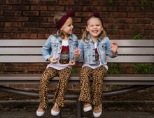 Load image into Gallery viewer, twinning-style-girls-instagram-fashion