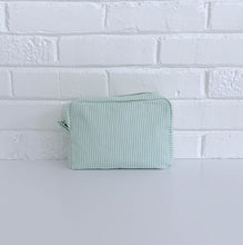 Load image into Gallery viewer, Seersucker Everything Bag