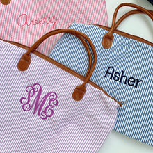 Load image into Gallery viewer, Seersucker Weekender